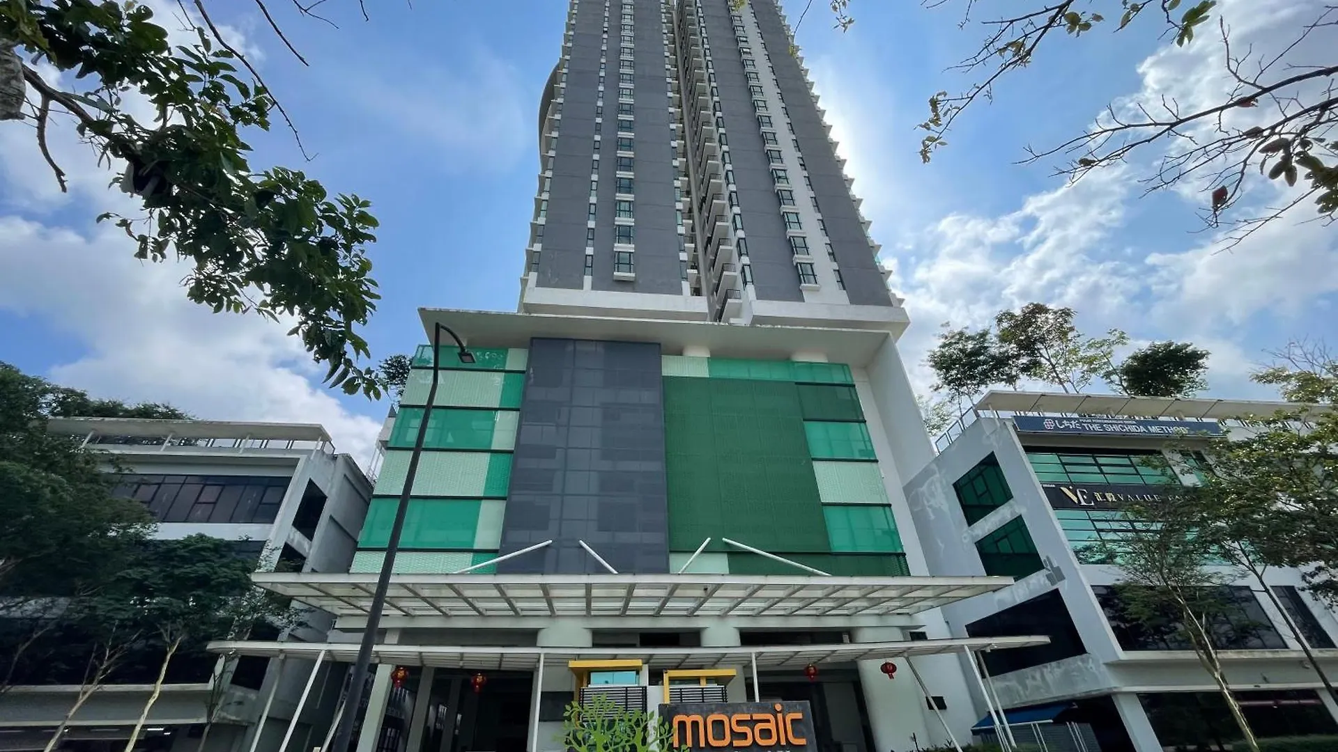 Apartment Monic Staycation #Southkey Mosaic Next To Mid Valley Mall Johor Bahru Ma­lay­sia